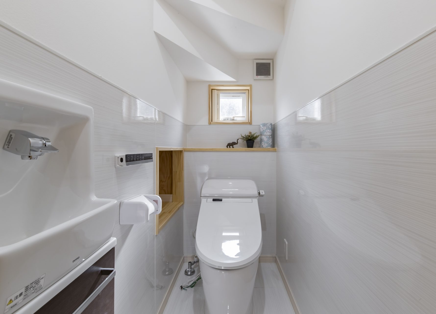 倉敷で中庭・平屋などオシャレなデザインの注文住宅なら「かん意匠建築社」｜写真